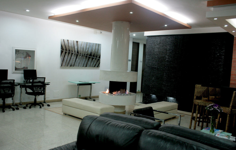 Hotel Apartamentos Regency La Feria Bogotá Exteriér fotografie