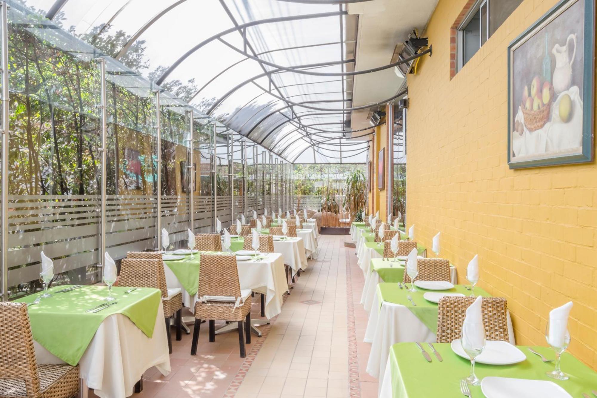 Hotel Apartamentos Regency La Feria Bogotá Exteriér fotografie